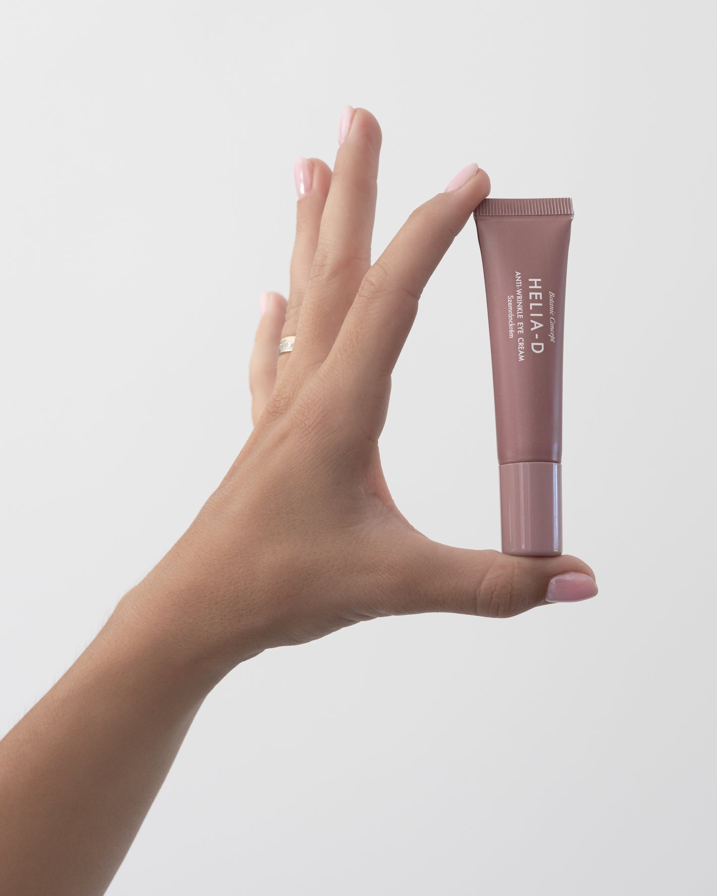botanicconcept_antiwrinkle_eye